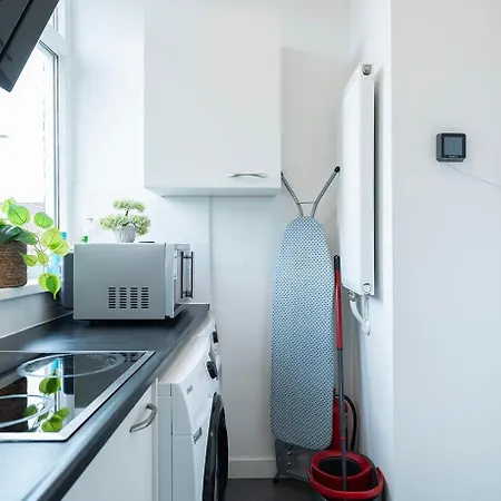 Cozy Near Hotspots W Kitchen Access Сasa de vacaciones