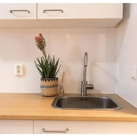 Cozy Near Hotspots W Kitchen Access Сasa de vacaciones *