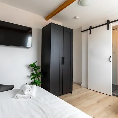 Cozy Near Hotspots W Kitchen Access Сasa de vacaciones *