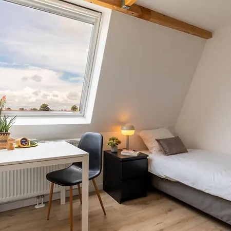Cozy Near Hotspots W Kitchen Access * Τίλμπουργκ